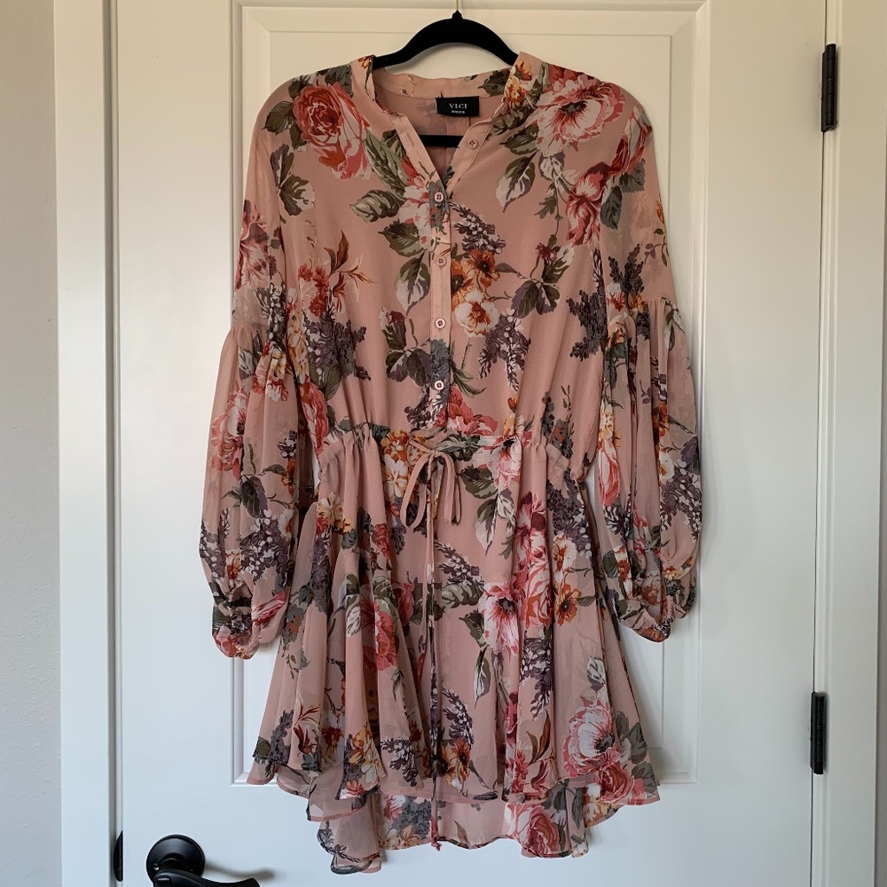 VICI FLORAL ADJUSTABLE BALLOON SLEEVE DRESS